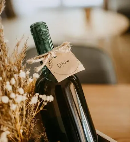 Nyaraló Murowana Glinca *