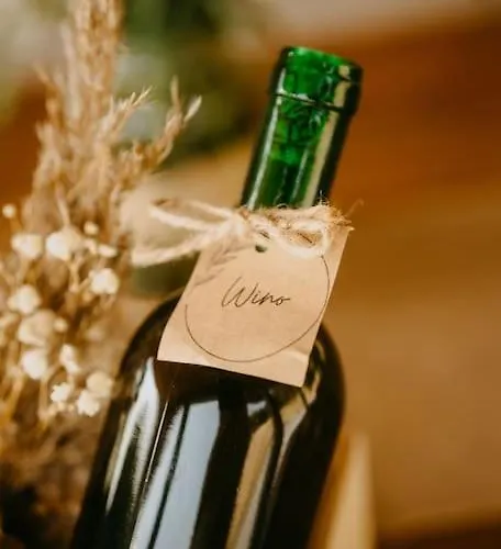 Murowana Glinca Zelewo