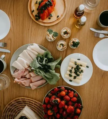 Murowana Glinca * Zelewo